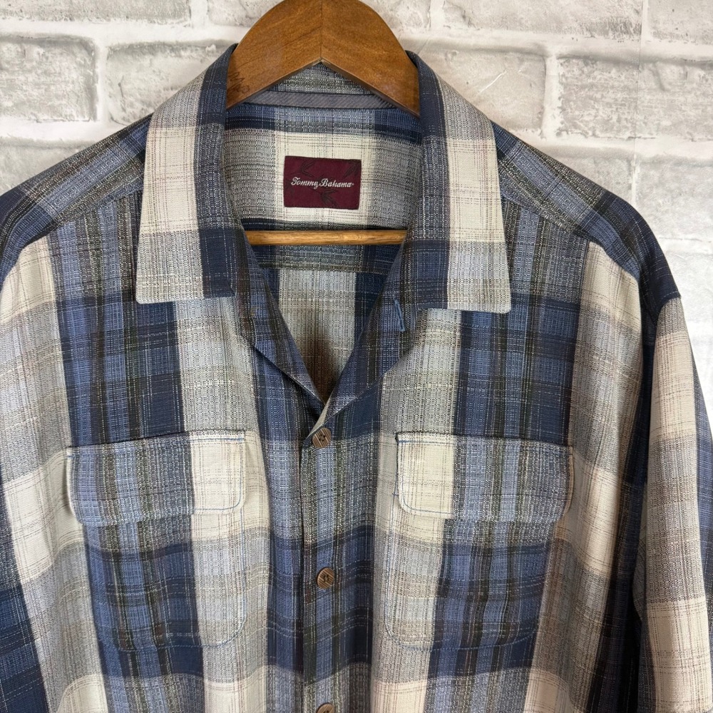Tommy Bahama Mens XL Silk Short Sleeve Plaid Camp Shirt Blue Grey Double Pocket